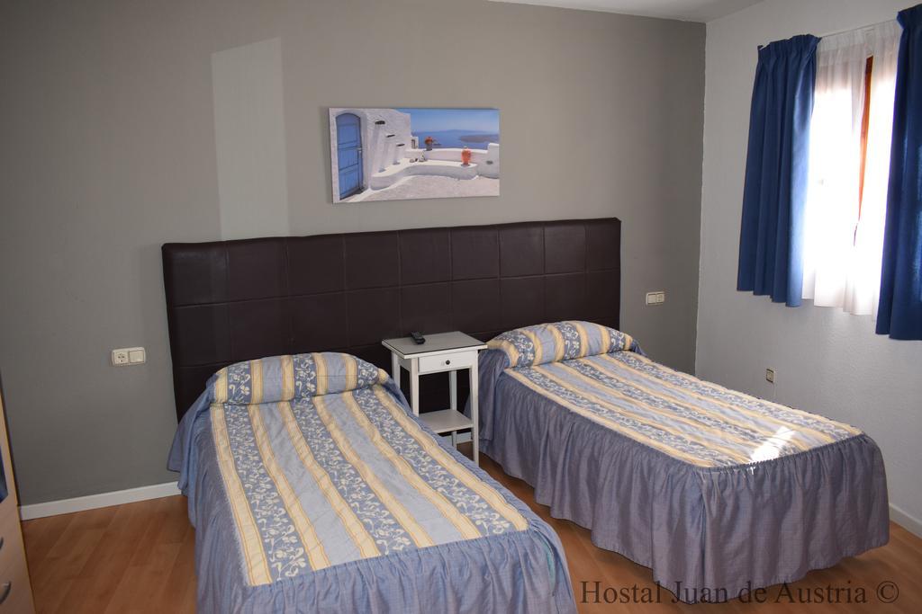 Hostal Juan De Austria II Aguadulce  Zimmer foto
