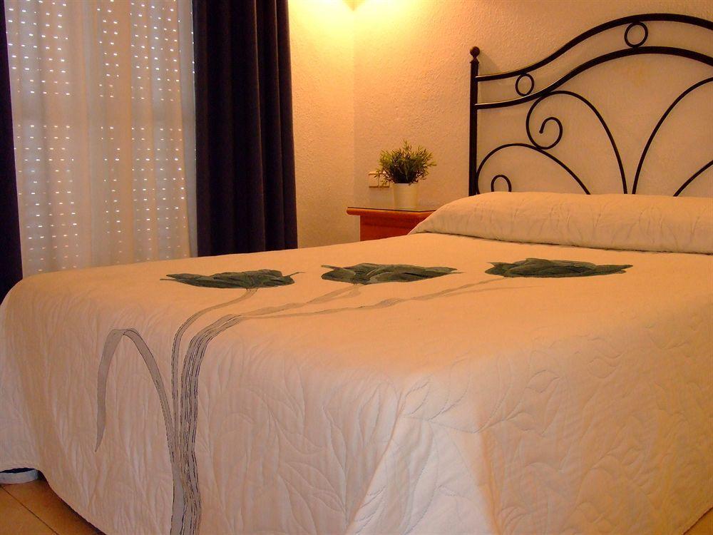 Hostal Juan De Austria II Aguadulce  Exterior foto