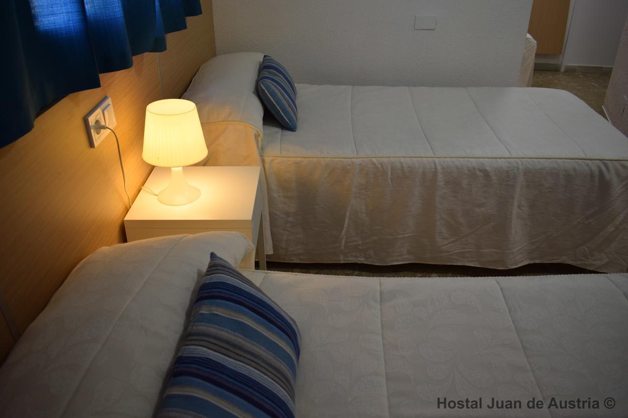 Hostal Juan De Austria II Aguadulce  Zimmer foto